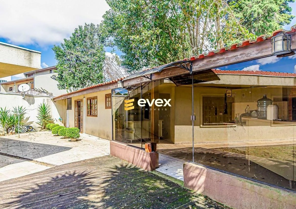 3 quartos e varanda gourmet: casa de 220 m² — photo 6