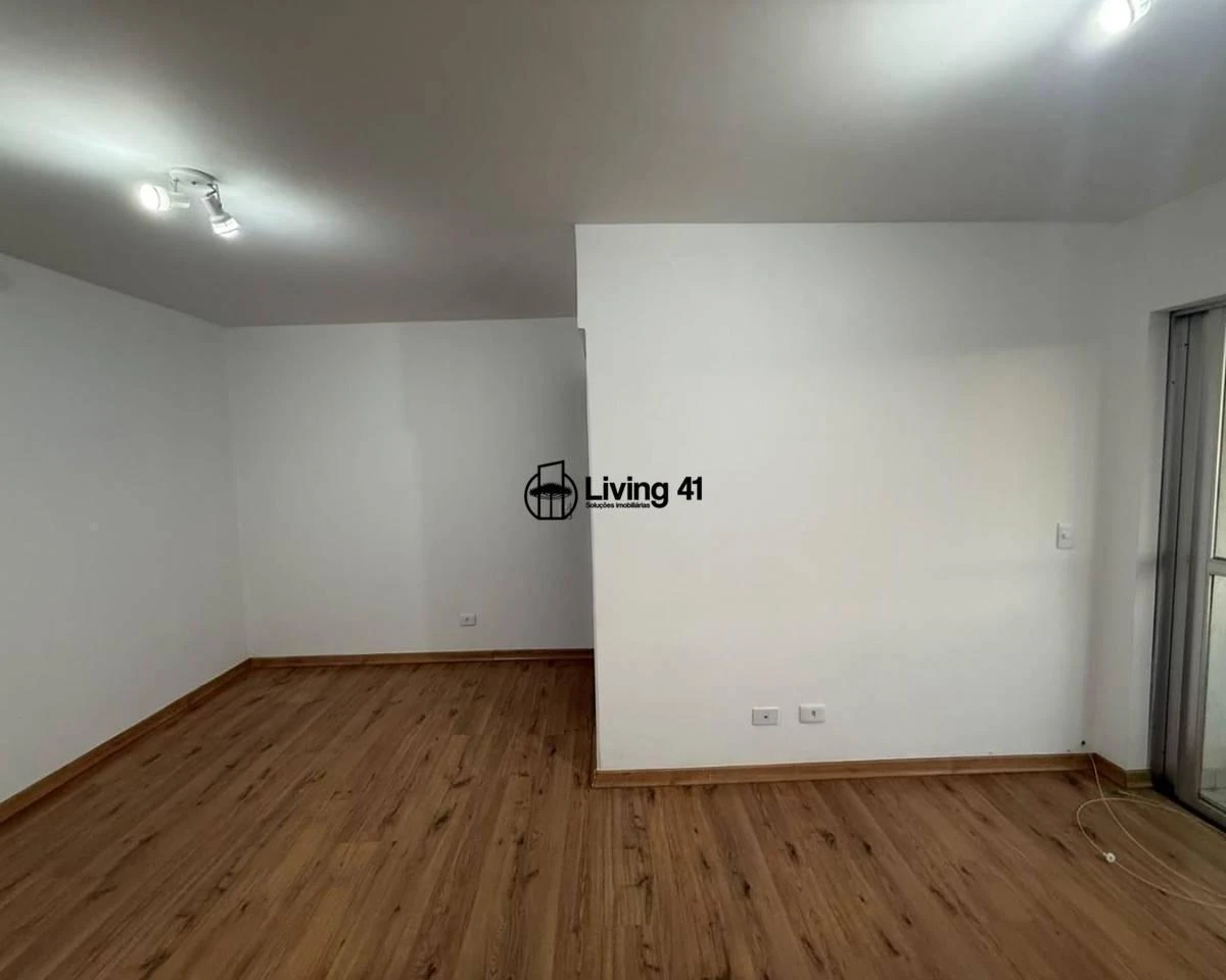84 m² apartment with 3 bedrooms and a balcony — photo 24