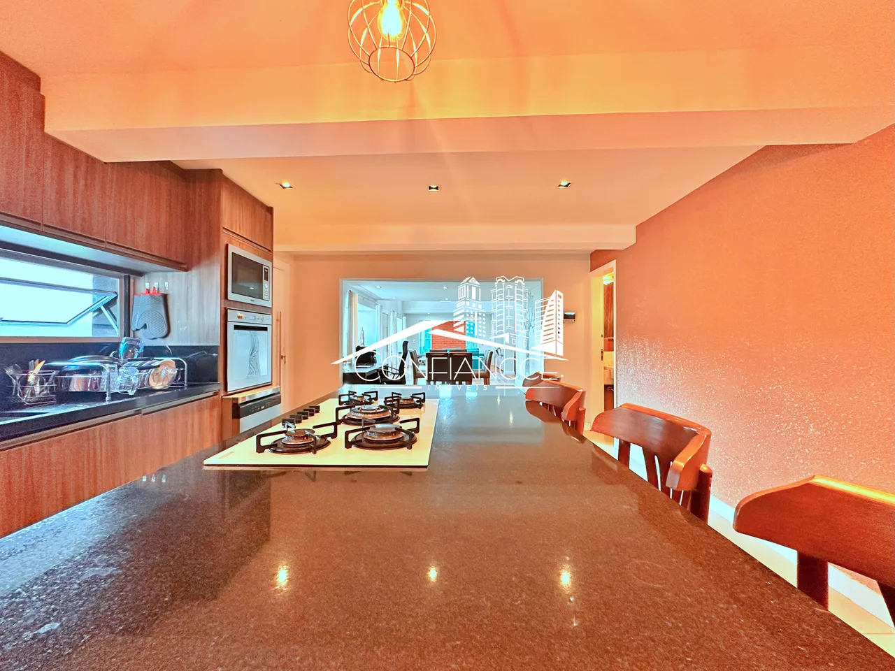House with 4 bedrooms, 3 bathrooms and 6 parking — photo 11