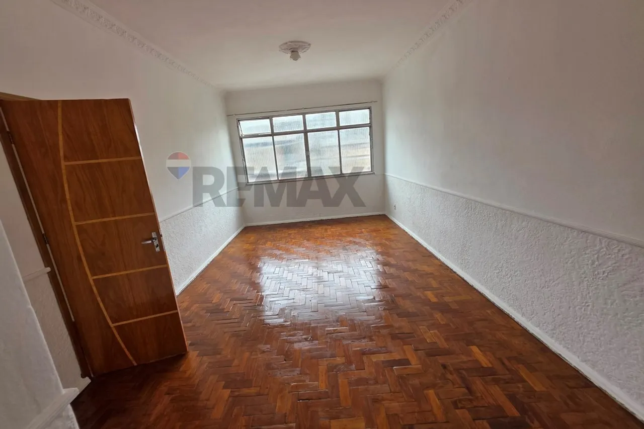 Apartamento com 2 quartos e cozinha separada — photo 11