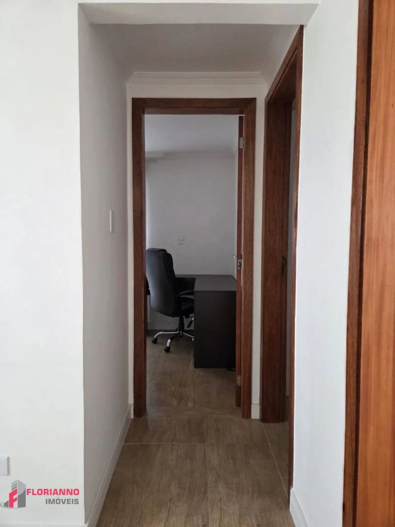 57 m² apartment with a dryer and a home office — photo 24