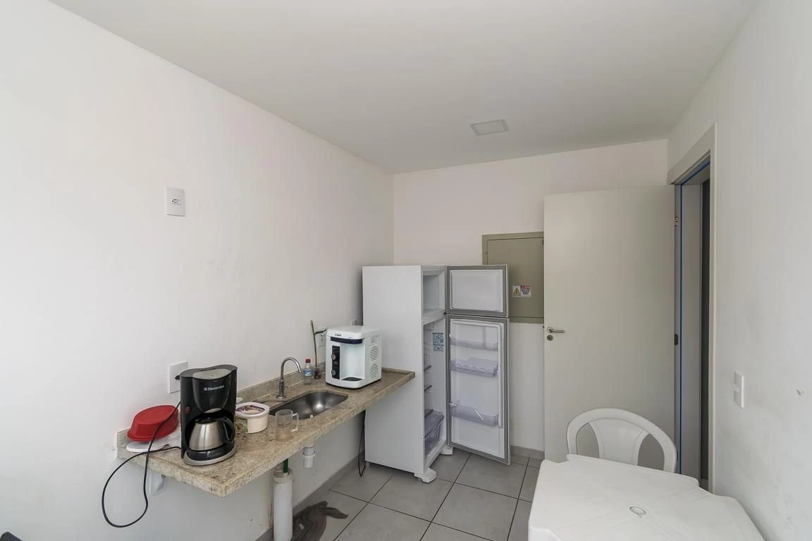 2-bedroom apartment in a building with a gym — photo 26