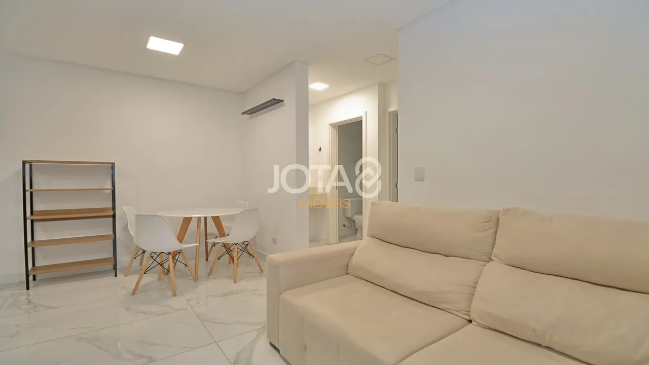 1-bedroom apartment with 66 m² and a balcony — photo 8