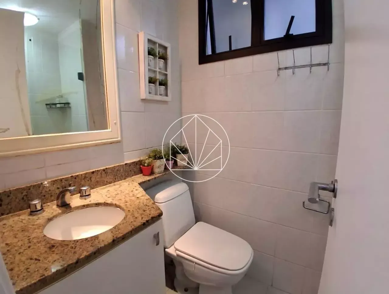 Home office in a 3-bedroom apartment, 90 m² — photo 5