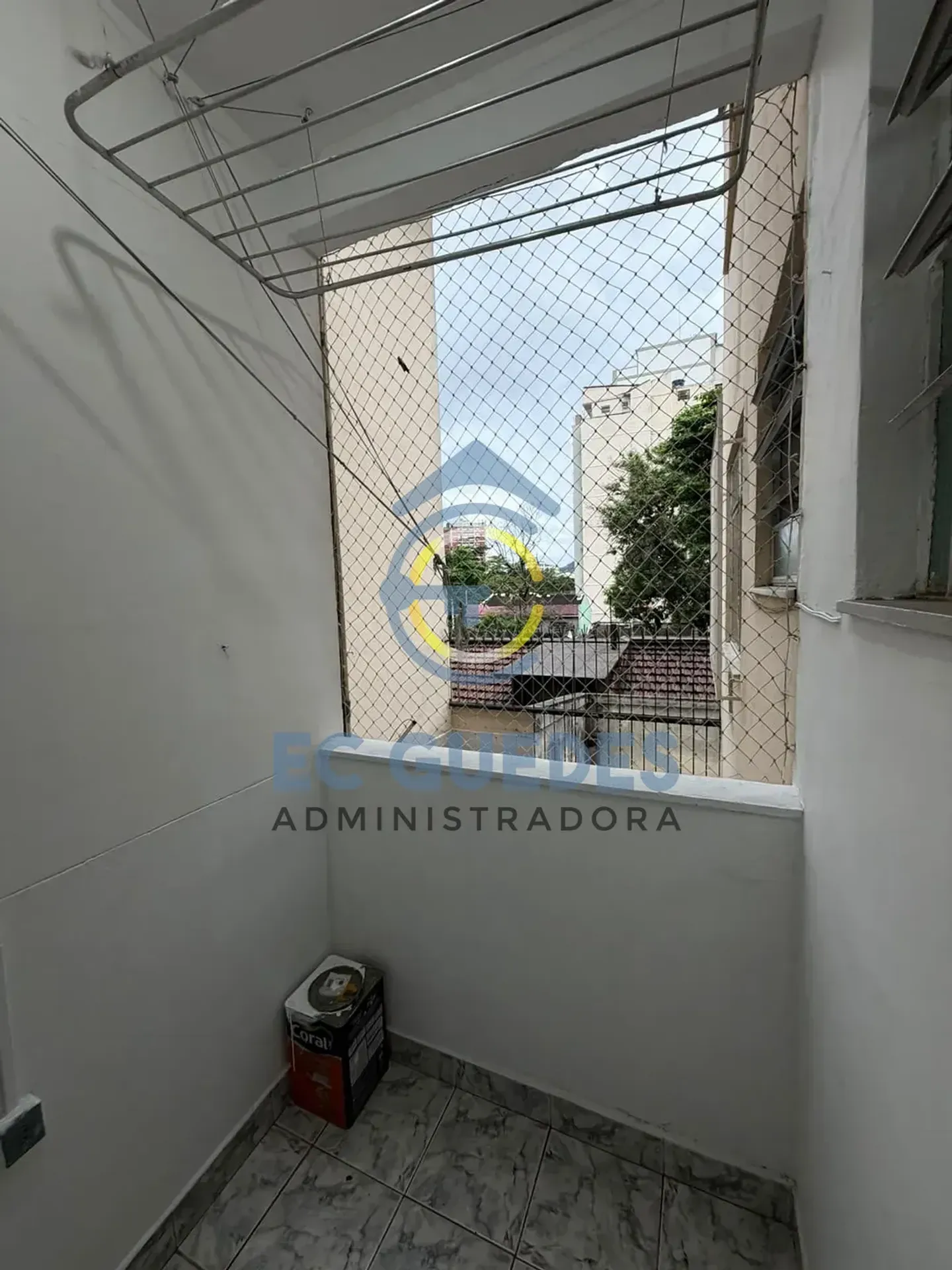 Деревянный пол или ламинат и 2 спальни: квартира 73 м² — photo 17