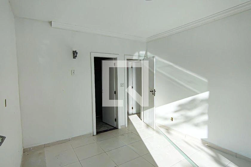 Rental house with 3 bedrooms and 217 m² — photo 41