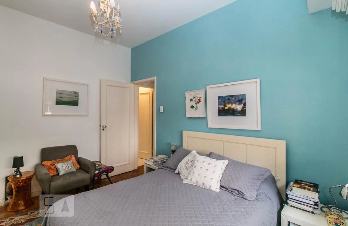 72 m² apartment with a home office and a mountain view — photo 3