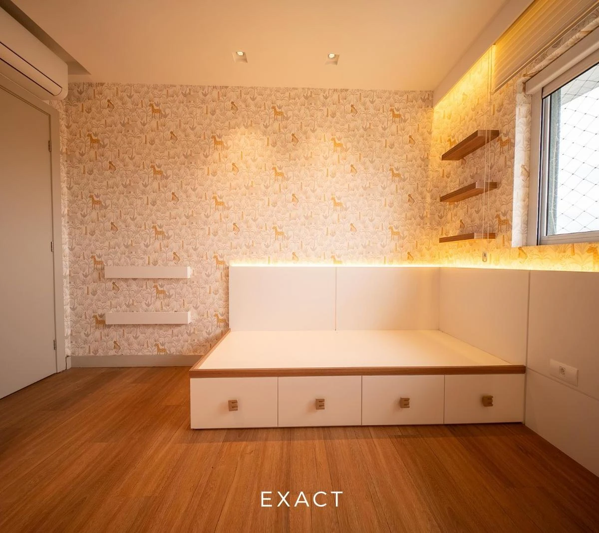 3-bedroom apartment in a building with a gym — photo 10