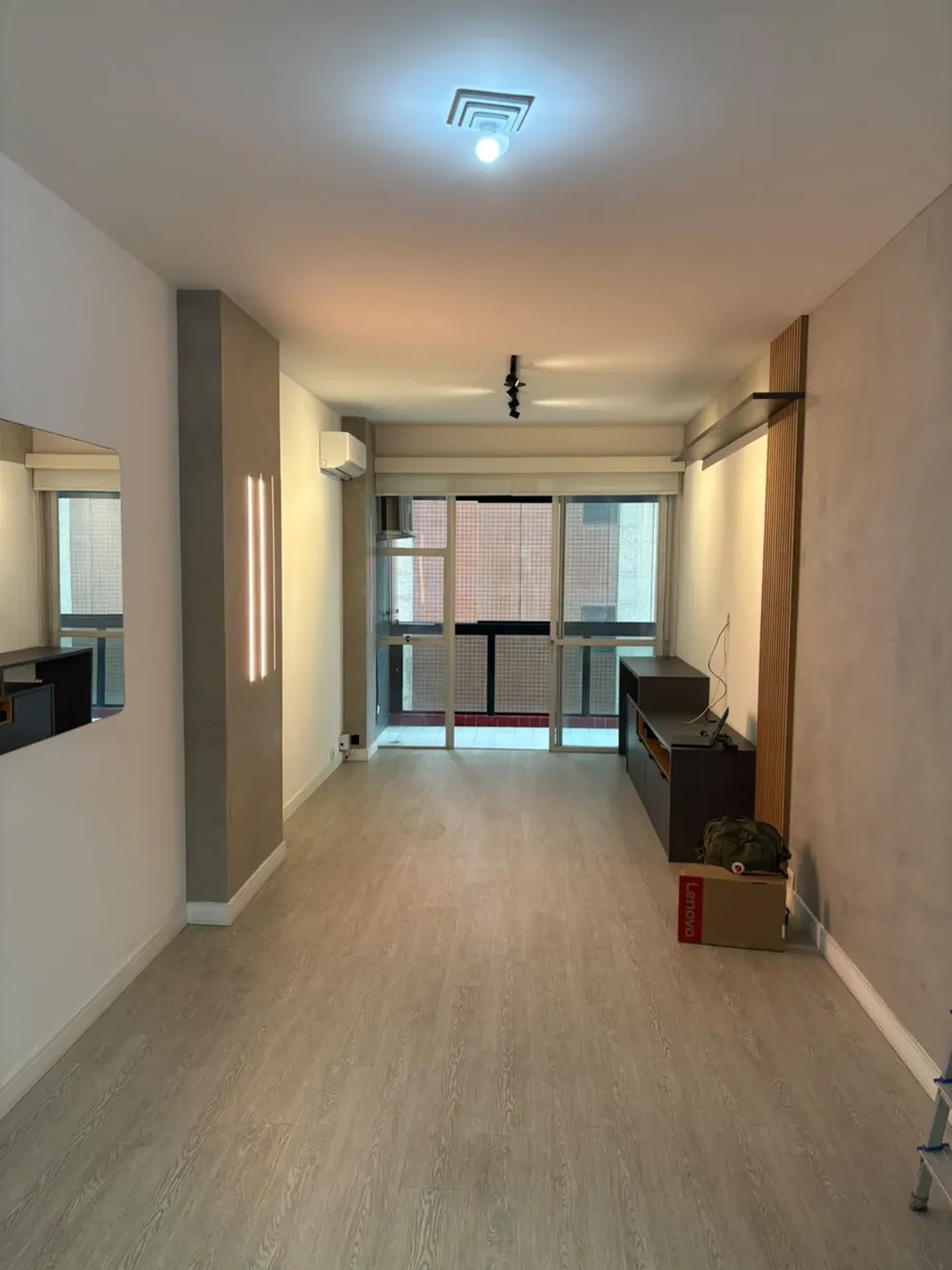 Apartment, 92 m², with a glass-enclosed balcony — photo 5
