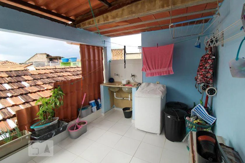 Furnished apartment with 2 bedrooms, balcony and 67 m² — photo 11