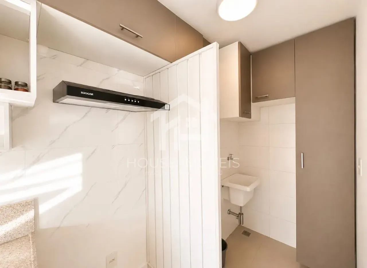 Apartamento com ar-condicionado e varanda envidraçada — photo 19