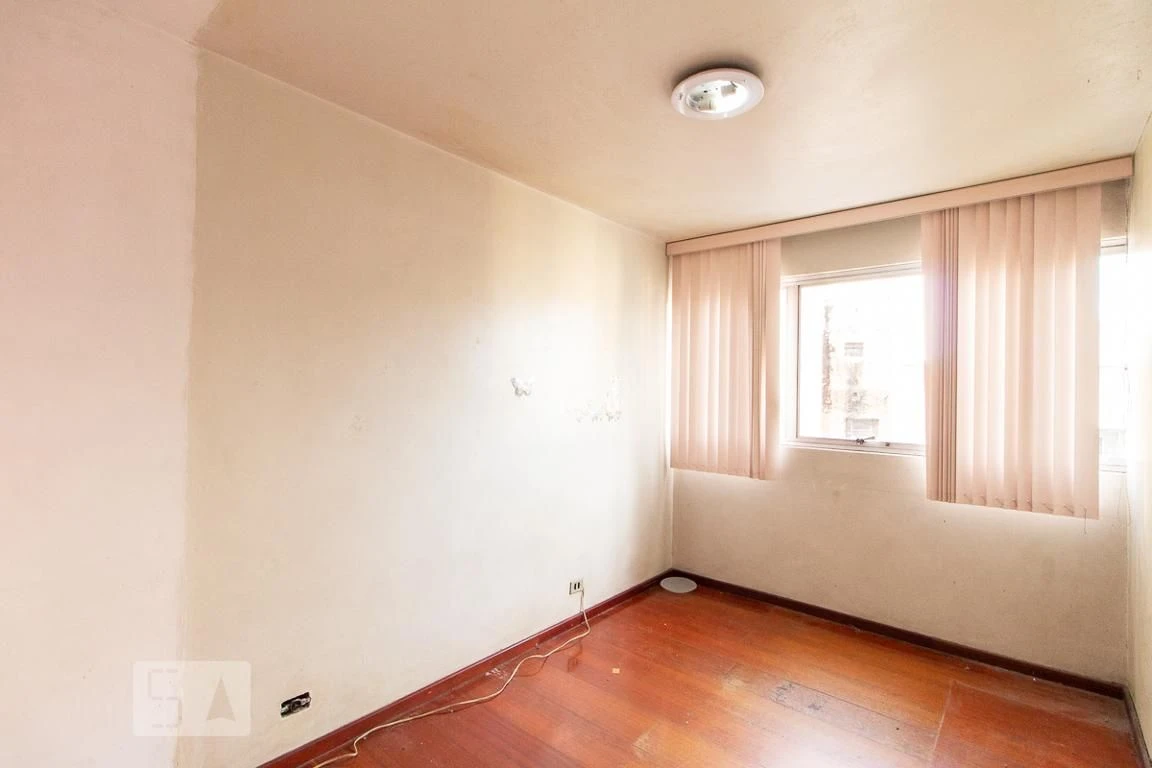 94 m² apartment with a home office and a washing machine — photo 5