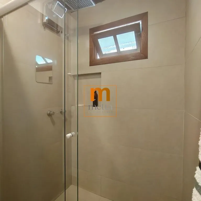 Меблированный дом с 2 спальнями, 3 ванными и 400 м² — photo 42