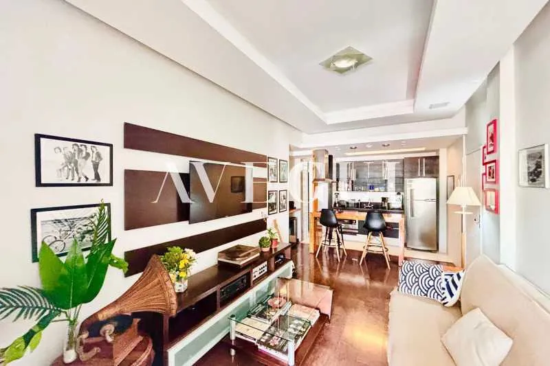 Furnished 2-bedroom apartment with enclosed balcony — photo 15