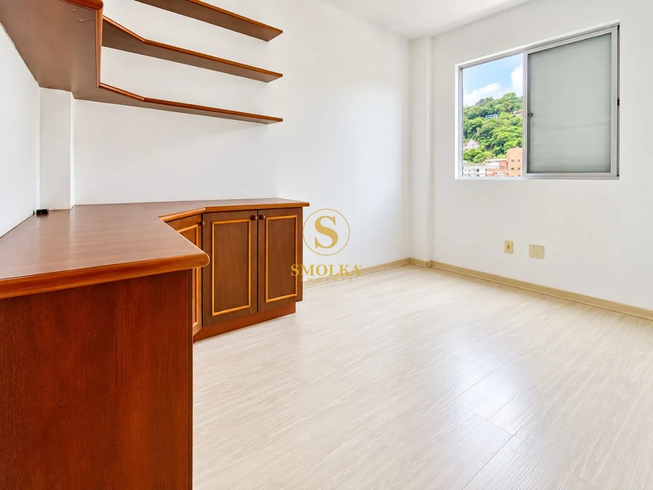 Робоче місце та 3 спальні: квартира 111 м² — photo 8