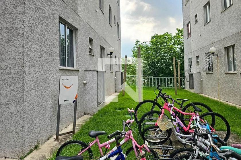 Немеблированная квартира с 2 спальнями и кухней open-plan — photo 35