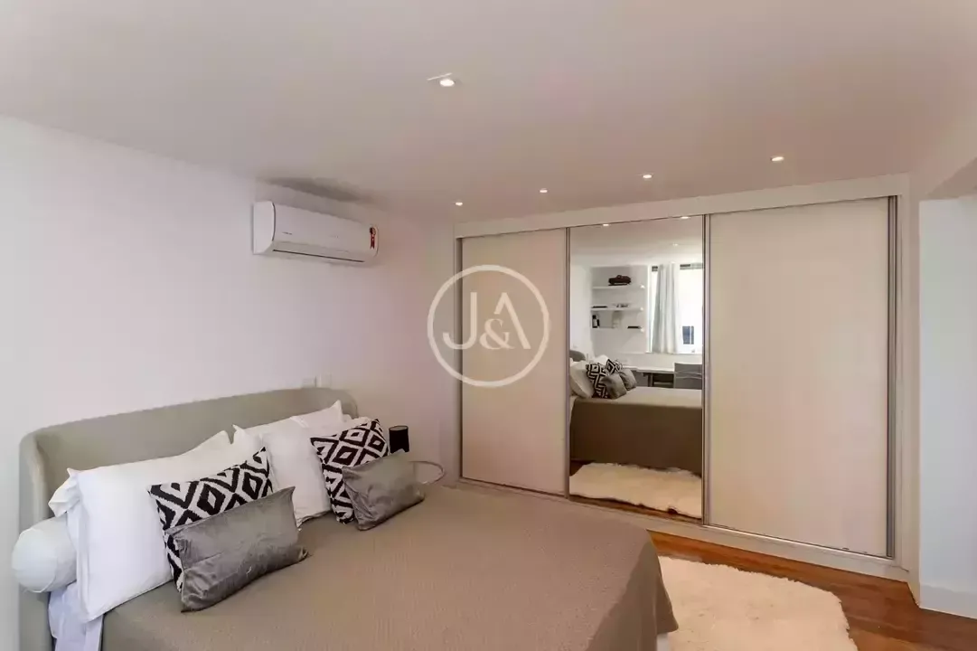 Casa de 700 m² com 6 suítes e 6 vagas — photo 23