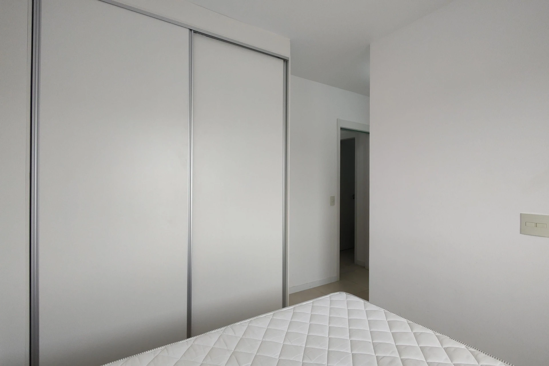 Apartamento mobiliado com 3 quartos e varanda — photo 22