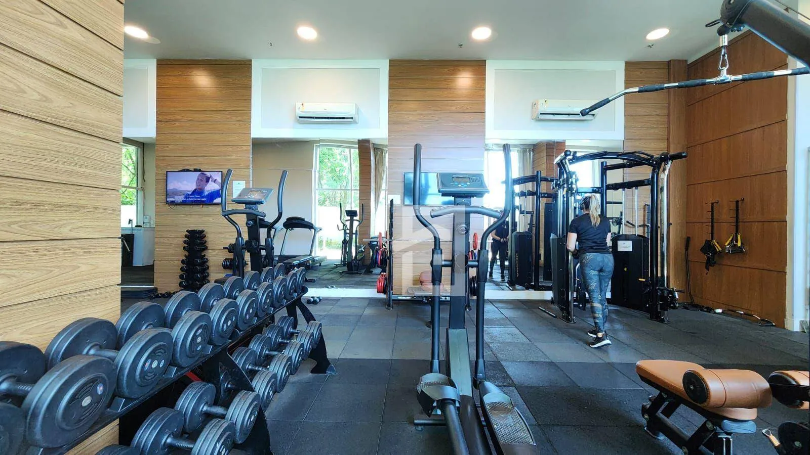 Apartamento mobiliado de 155 m² com 2 suítes e 2 vagas — photo 56