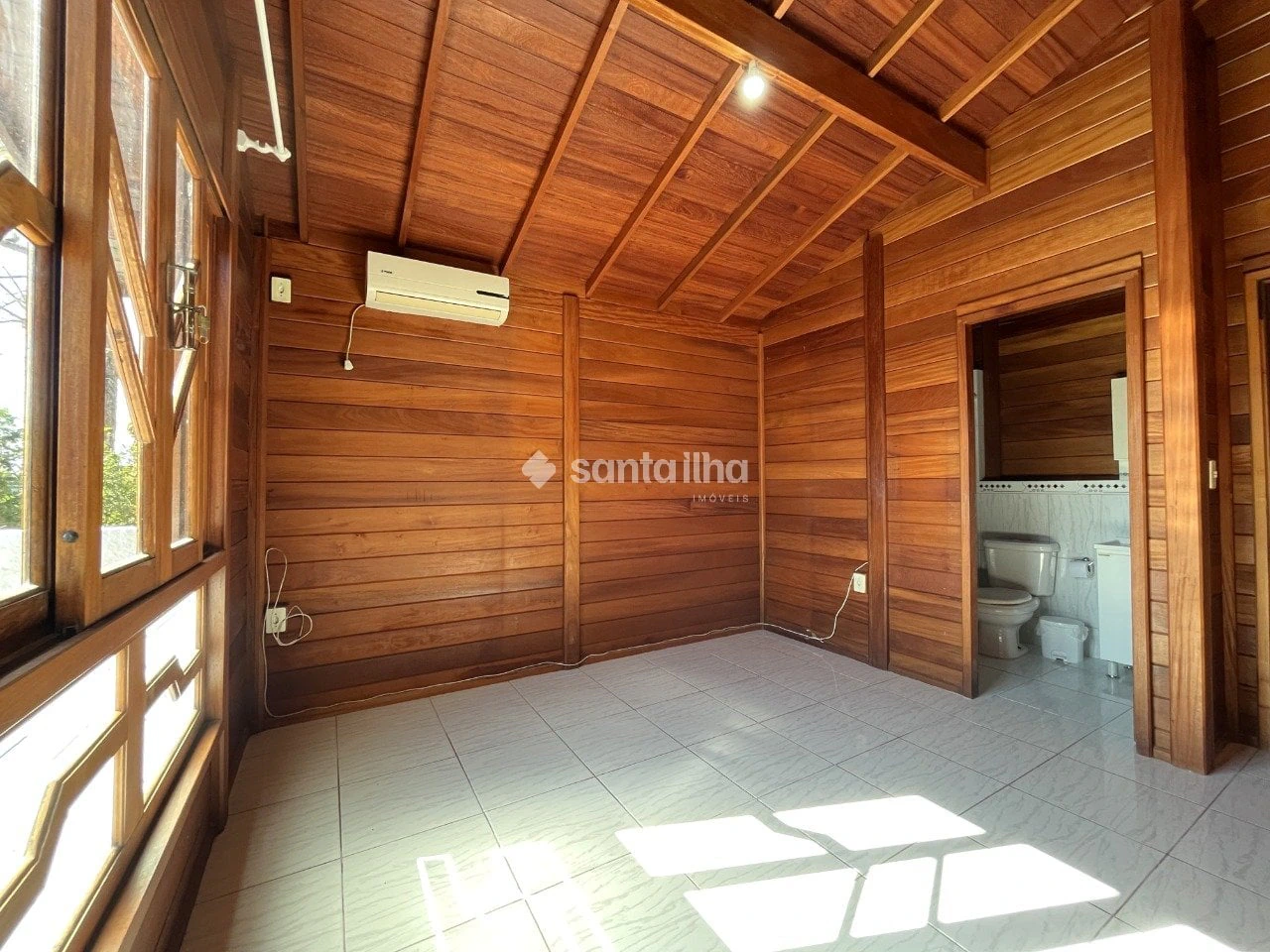 House with 3 bedrooms, 1 en-suite and private garden — photo 4