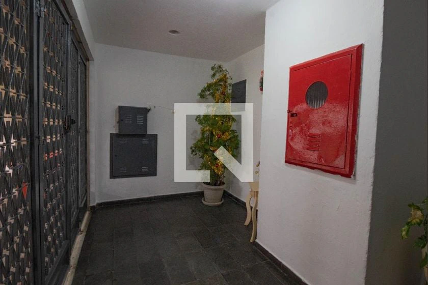 2-bedroom apartment with a gas stove and balcony — photo 28