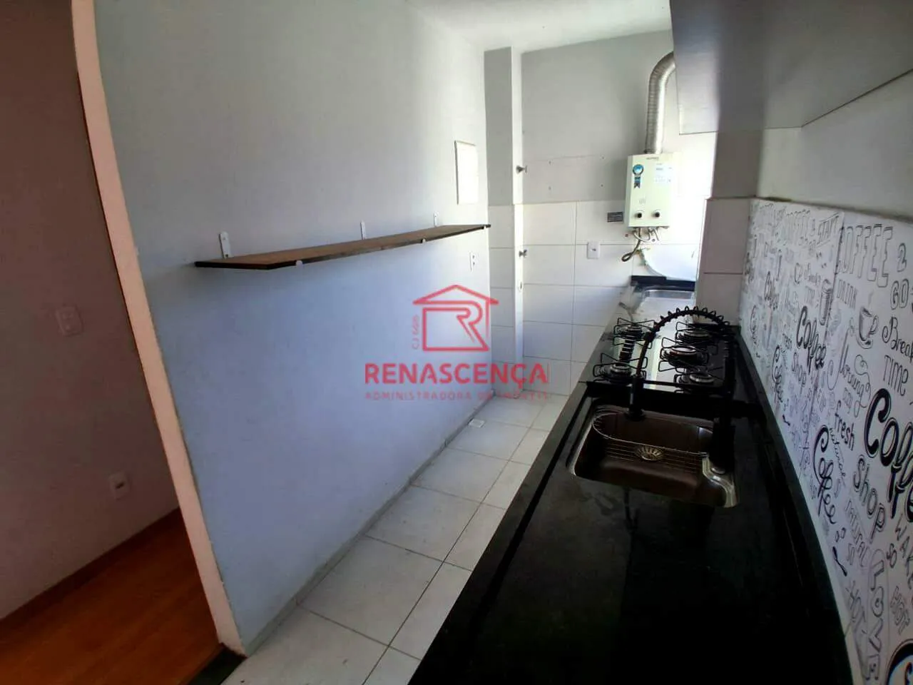 2-bedroom apartment with 1 bathroom and gas stove kitchen — photo 9