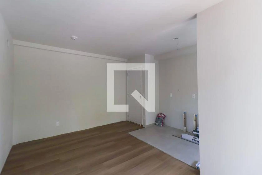 3-bedroom apartment with a grill on the balcony in Curitiba — photo 33