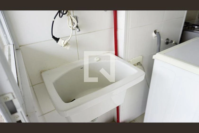 Пральна машина та 2 спальні: квартира 64 м² — photo 22