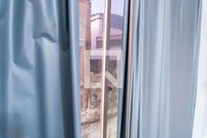 Furnished 2-bedroom apartment with 50 m² and parking — photo 11