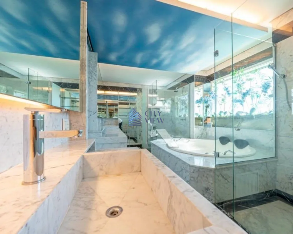 House with 5 bedrooms, 5 bathrooms and 5 parking, 1000 m² — photo 29