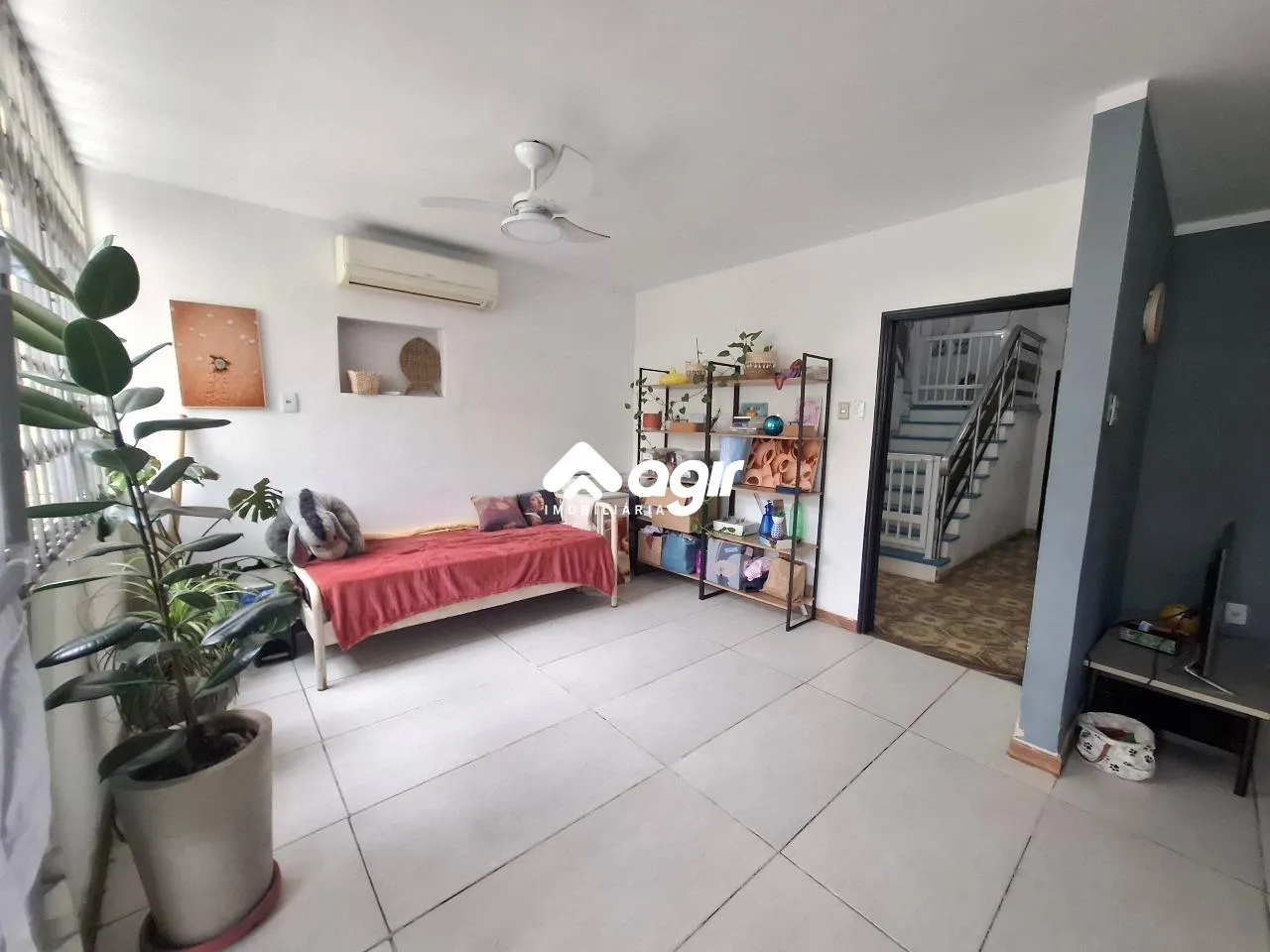 Furnished house with 4 bedrooms and 4 bathrooms — photo 18