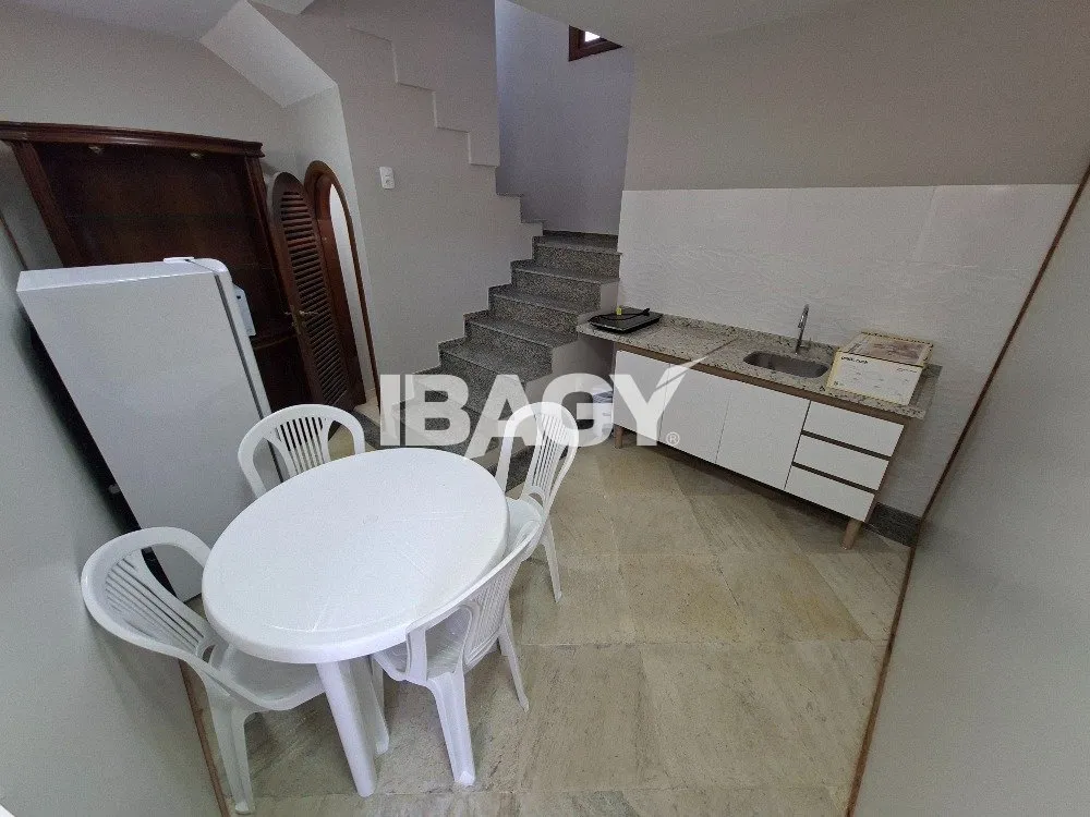 Furnished 2-bedroom apartment 40 m² with glass shower