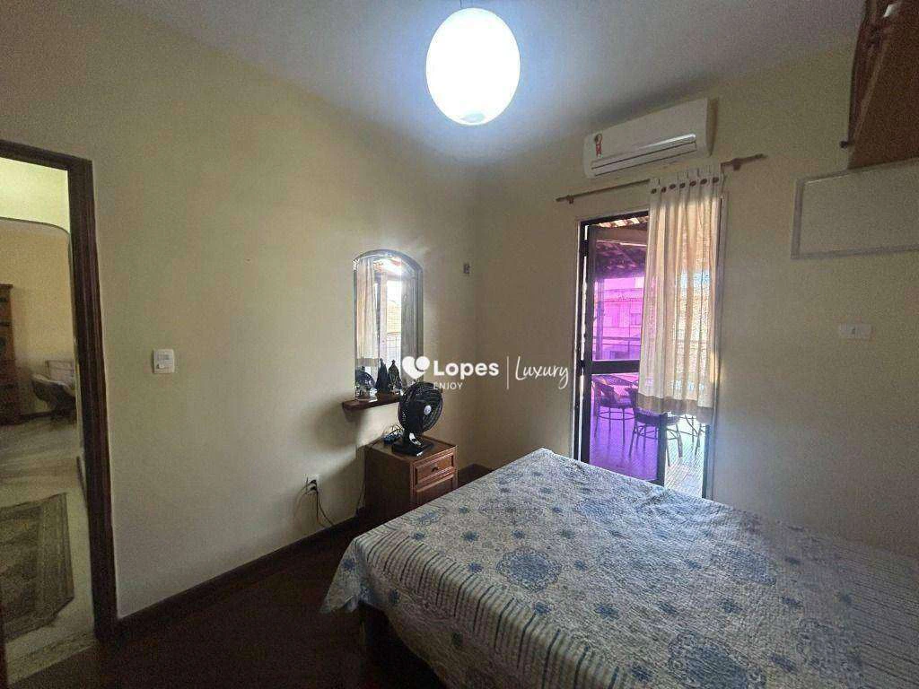 Cobertura mobiliada de 5 quartos com lavanderia e 209 m² — photo 19