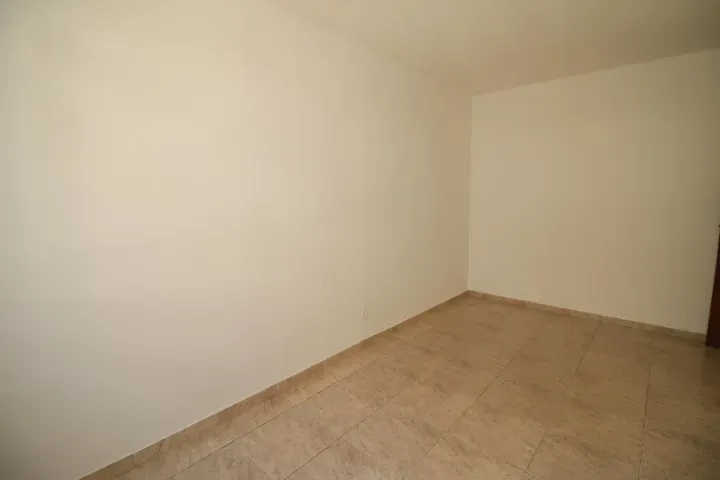 2-bedroom apartment, 60 m² — photo 13