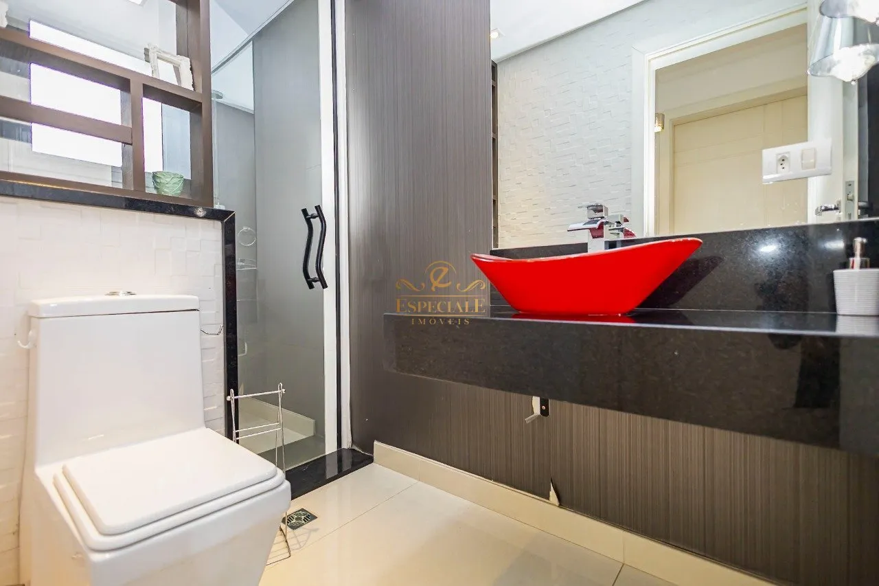 Condo house with 4 bedrooms and a private garden — photo 5