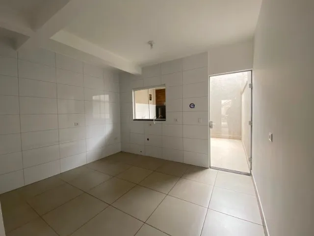 Apartment with 3 bedrooms and balcony for rent — photo 2