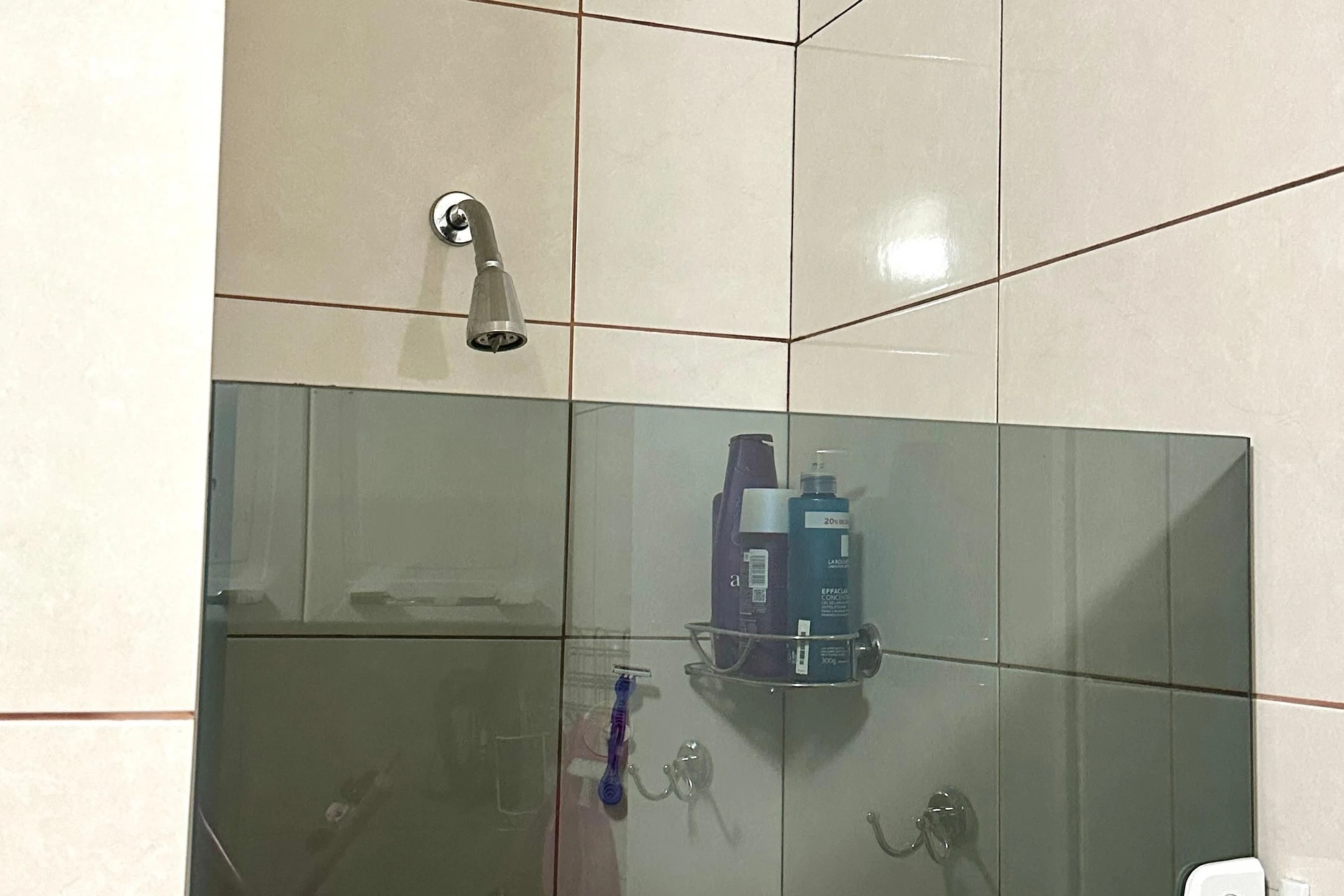 Furnished 1-bedroom apartment with closed kitchen — photo 21