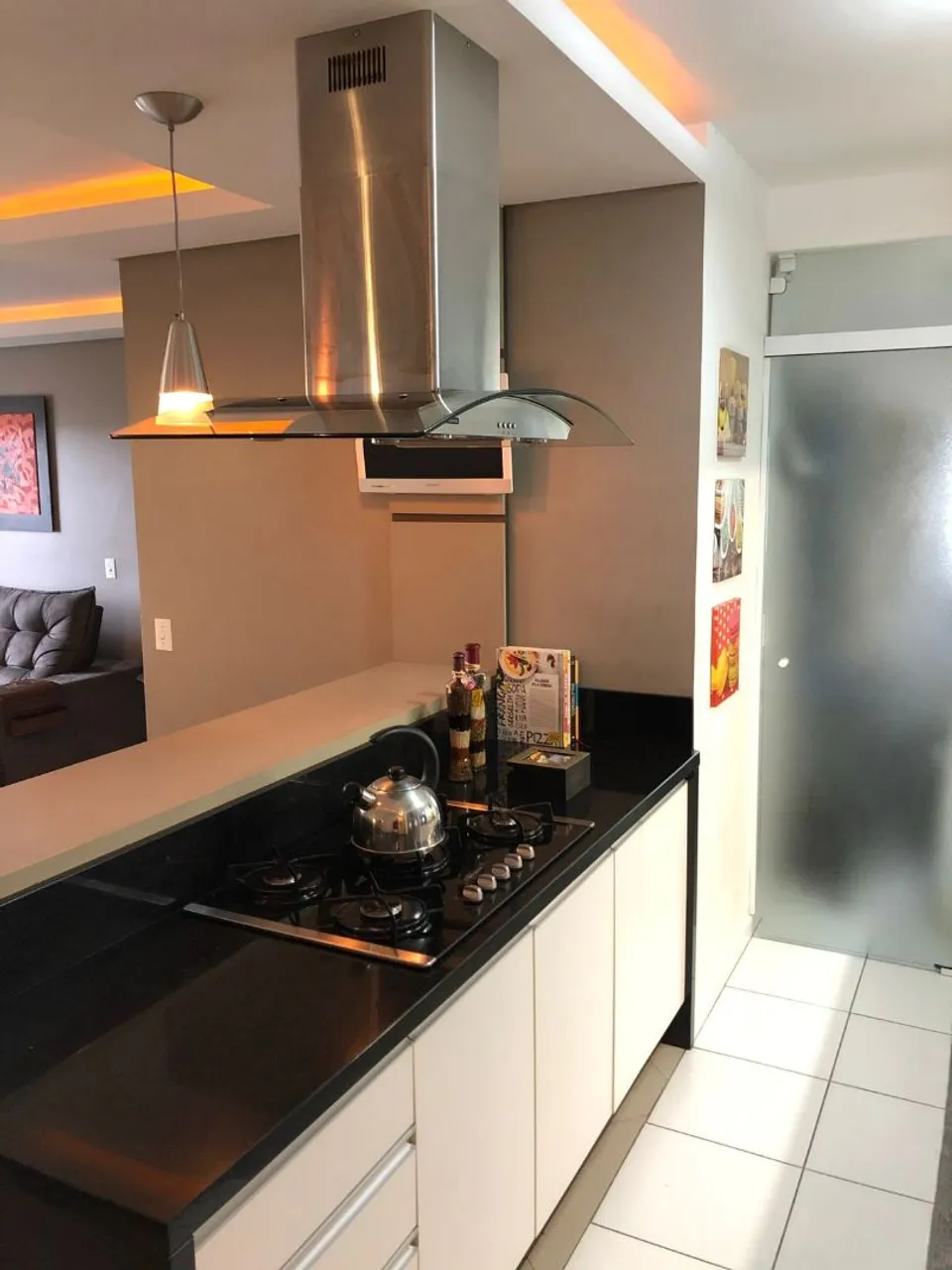 Furnished apartment with 2 bedrooms and open-plan kitchen — photo 19