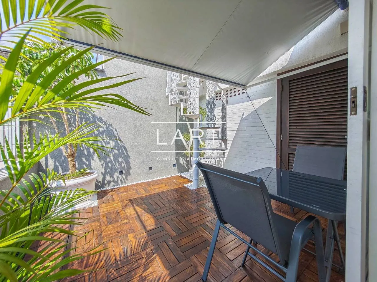 Apartamento de 310 m² com lava-louças e banheira — photo 2