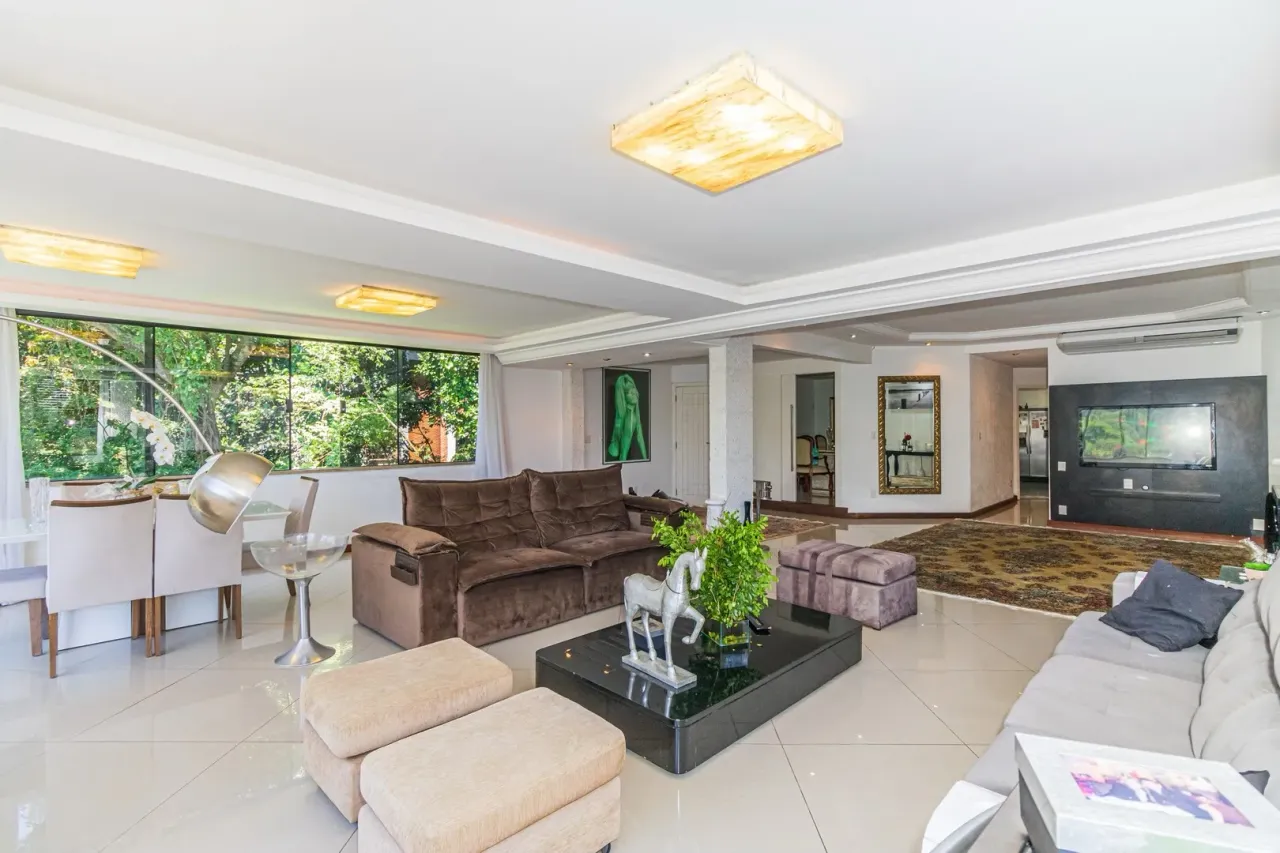Furnished house with 5 bedrooms and open-plan kitchen — photo 12