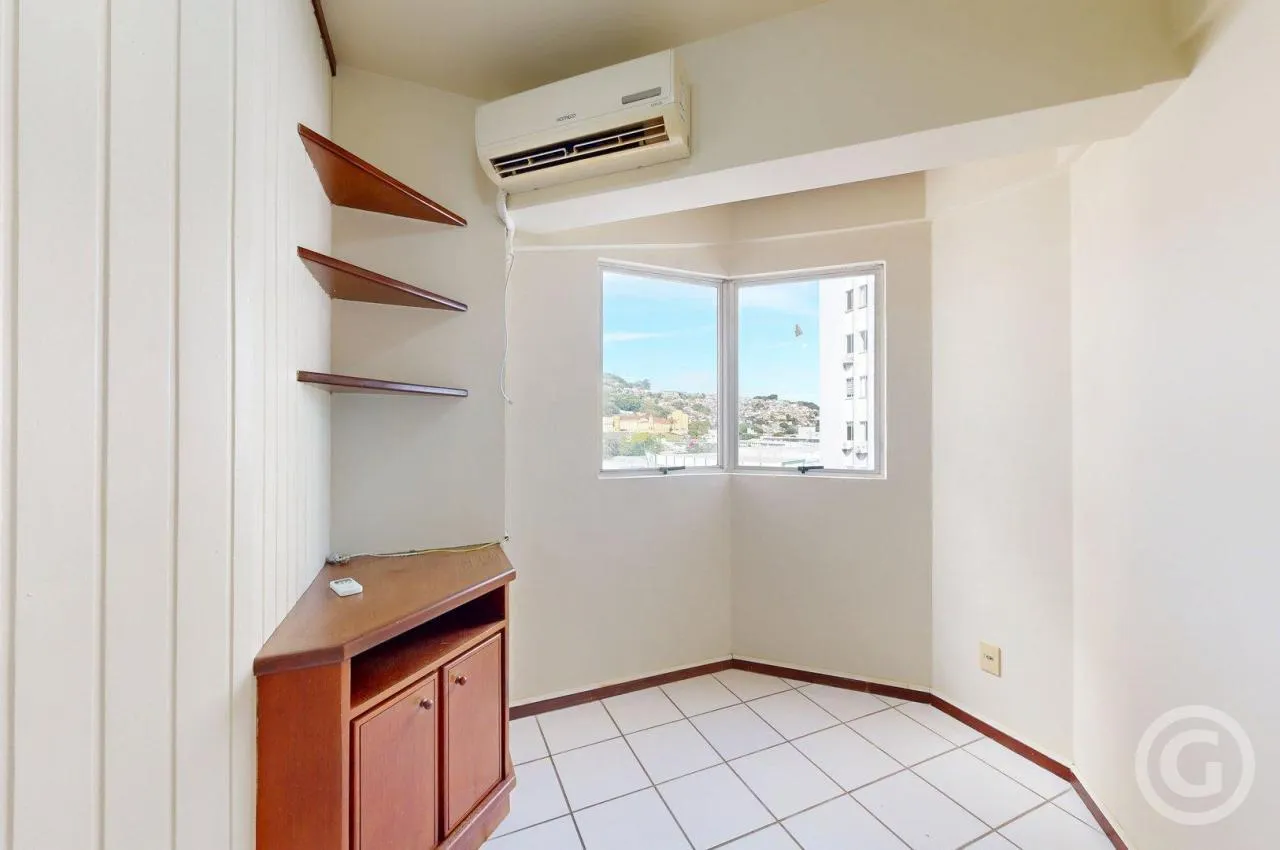 Apartamento de 32 m² com sacada e sala climatizada — photo 7