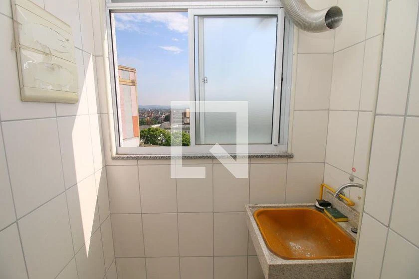 2-bedroom apartment in a building with a gym — photo 19