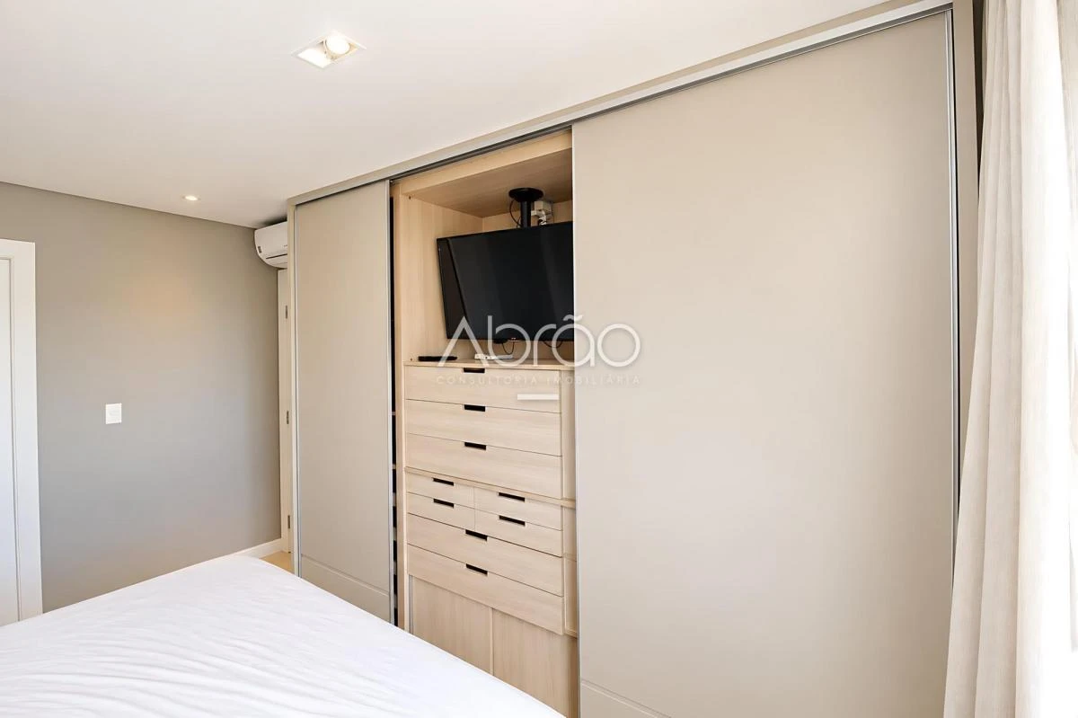 Furnished apartment, 114 m², with a home office — photo 11