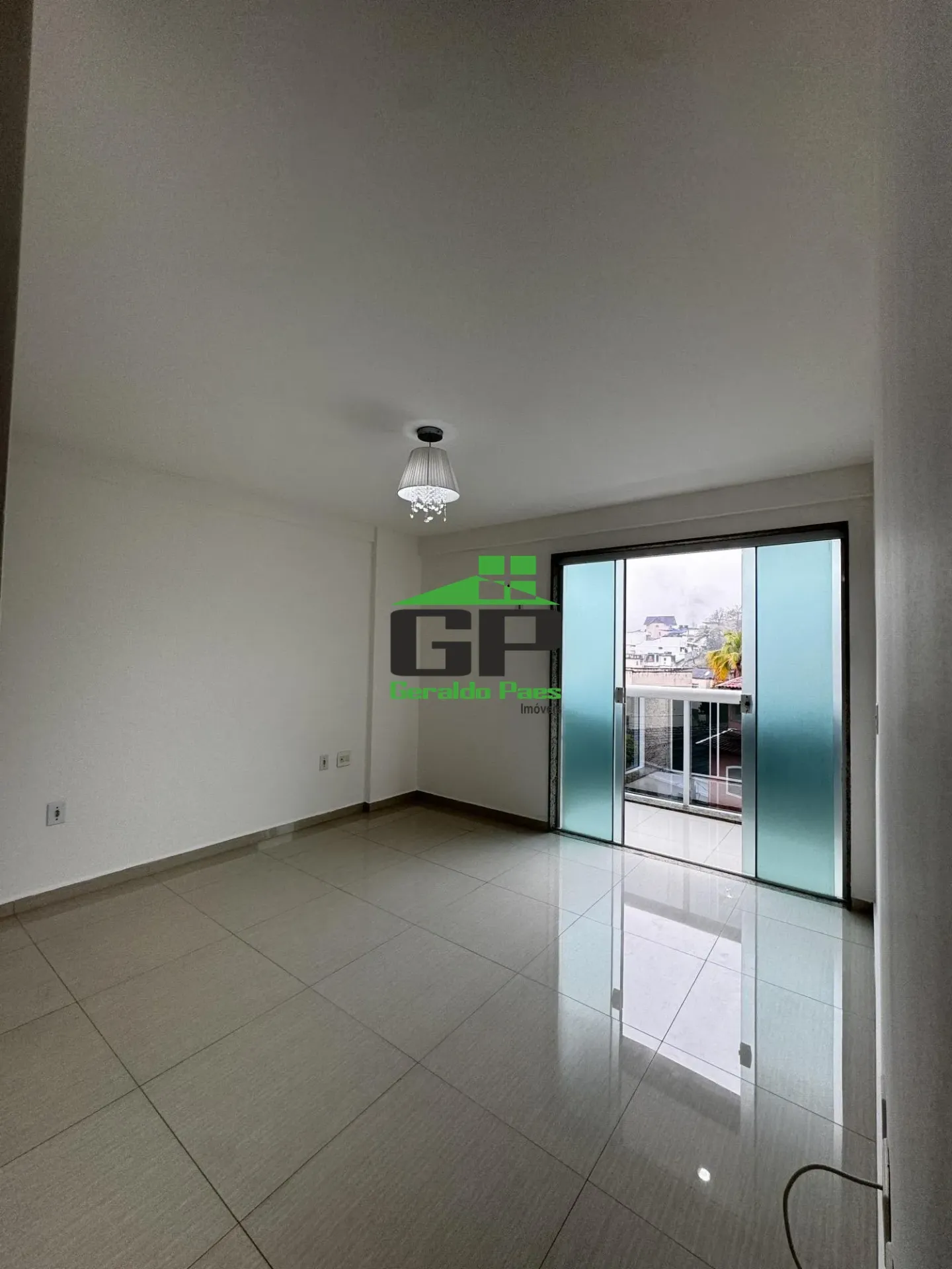 3-bedroom apartment with 2 en-suites and a balcony — photo 11