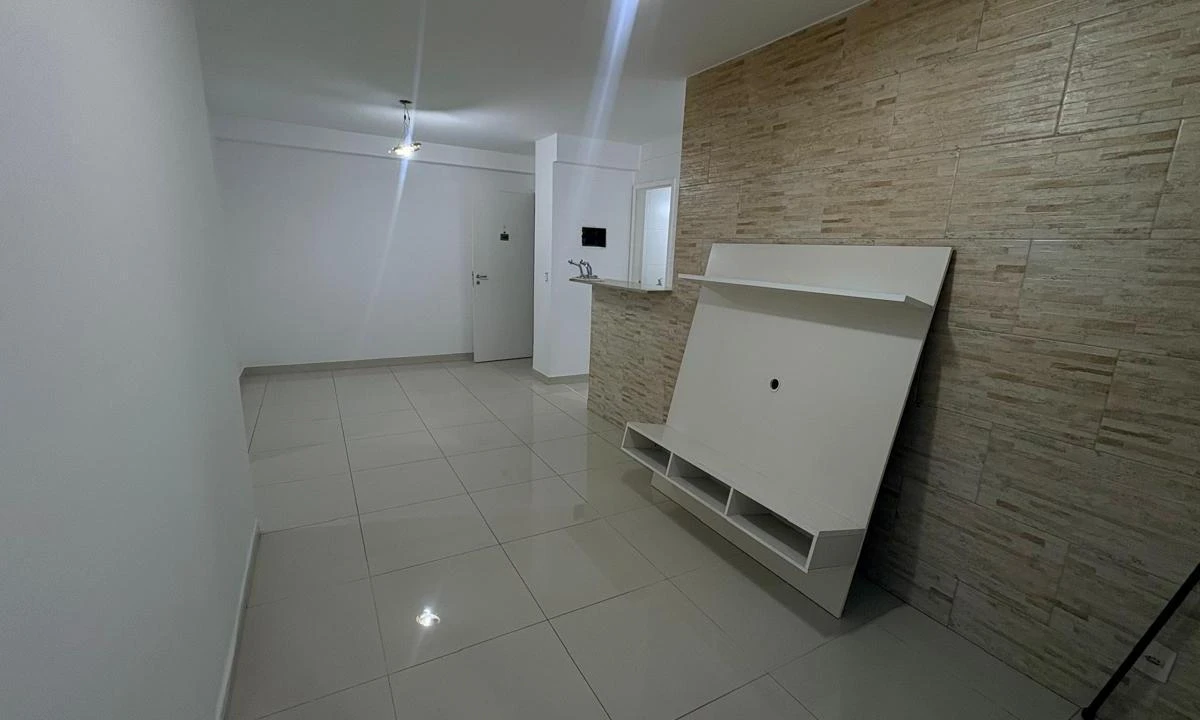 3-bedroom apartment, 1 with its own bathroom, 85 m² — photo 10