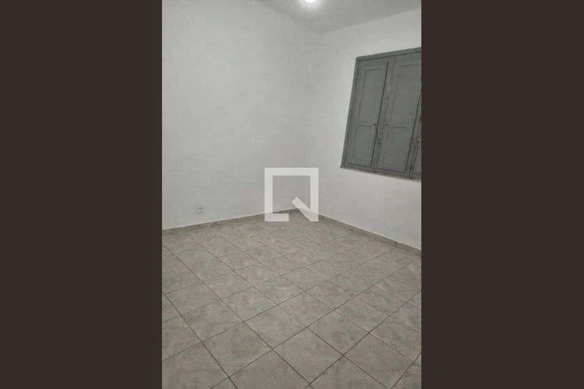 House with 4 bedrooms, 2 bathrooms and 90 m² — photo 11