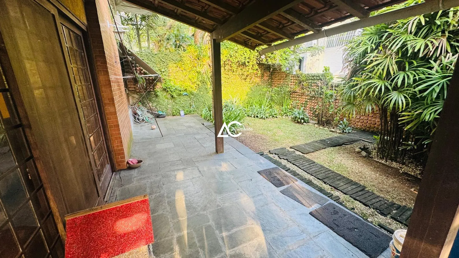 Furnished house with 4 bedrooms and private garden — photo 28