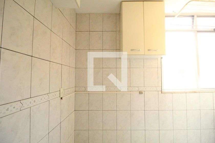 Квартира с 2 спальнями и отдельной кухней — photo 18