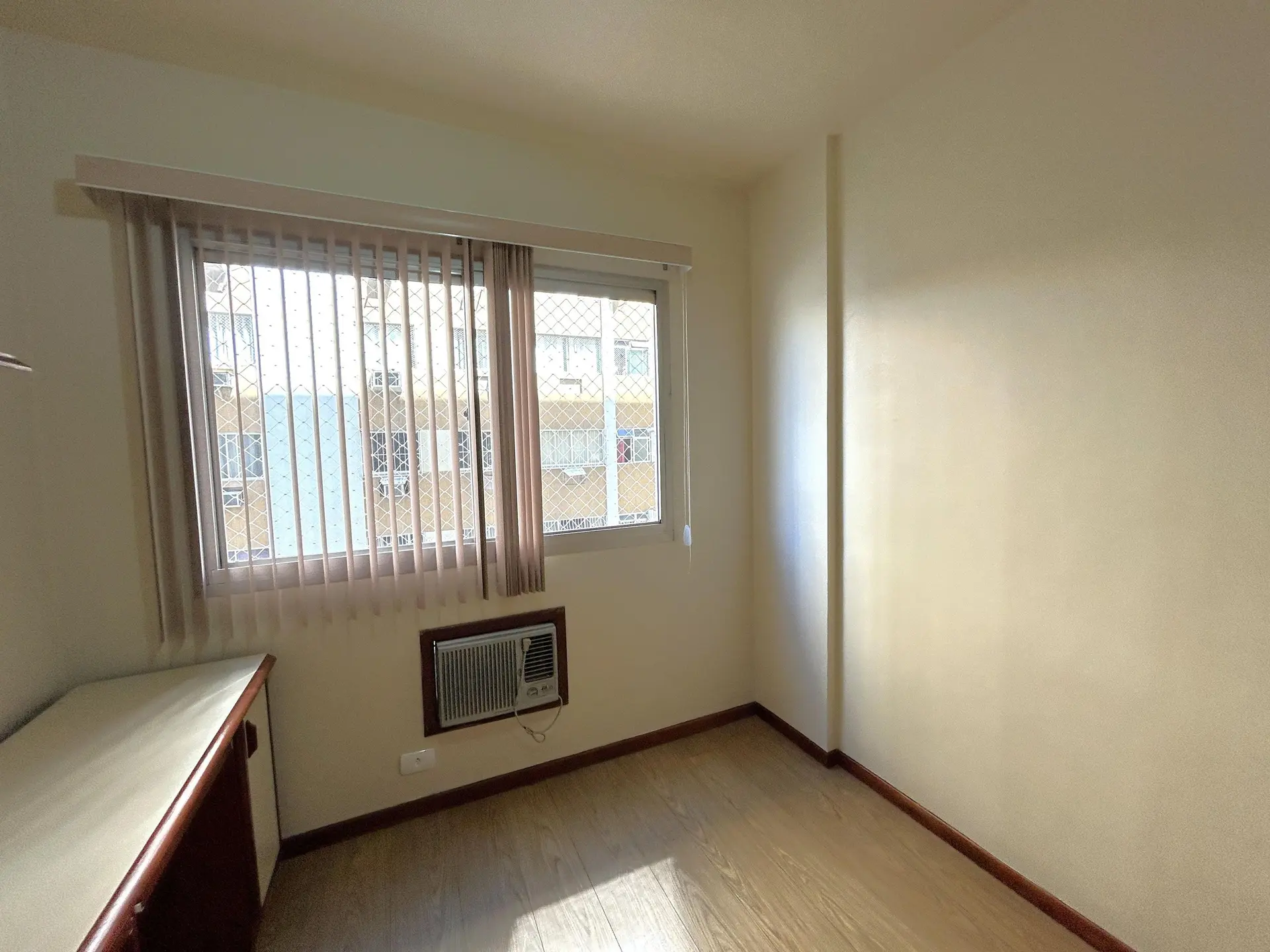 Apartamento com 3 quartos e suíte em bom estado — photo 53