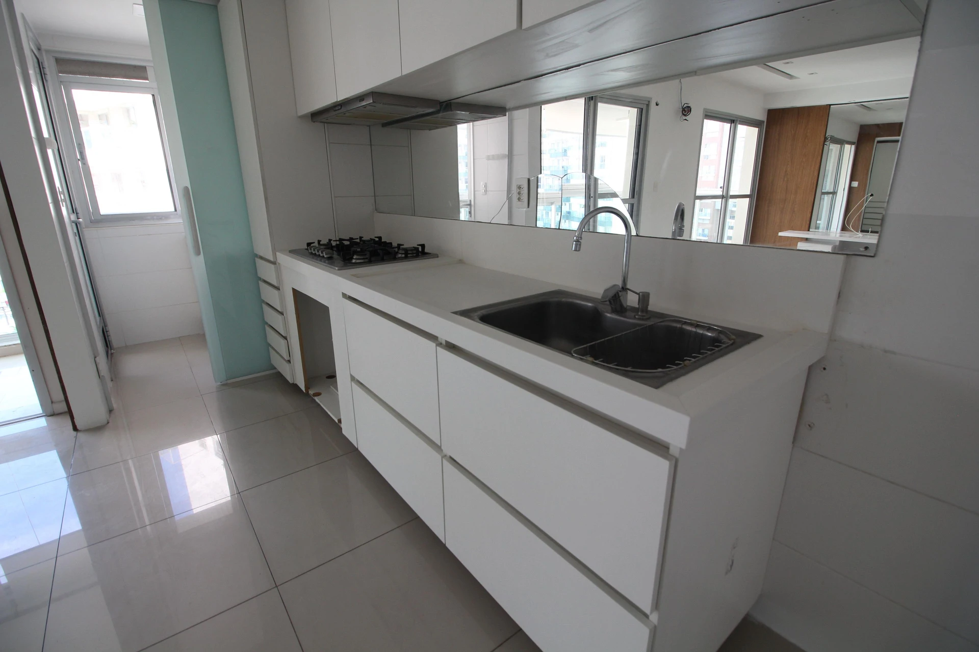Apartment, 116 m², with a glass-enclosed balcony — photo 18